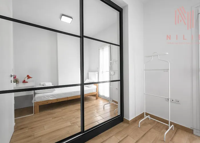 Pendente, Nilie Hospitality Mgmt