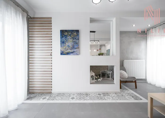 Pendente, Nilie Hospitality Mgmt Apartment *